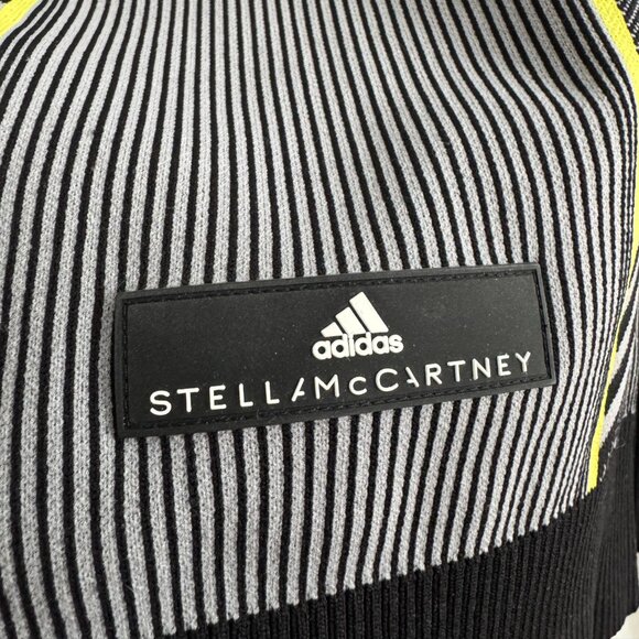 Adidas by Stella McCartney Run Outdoor Midlayer Top in Black/Grey, size Small - Picture 5 of 10